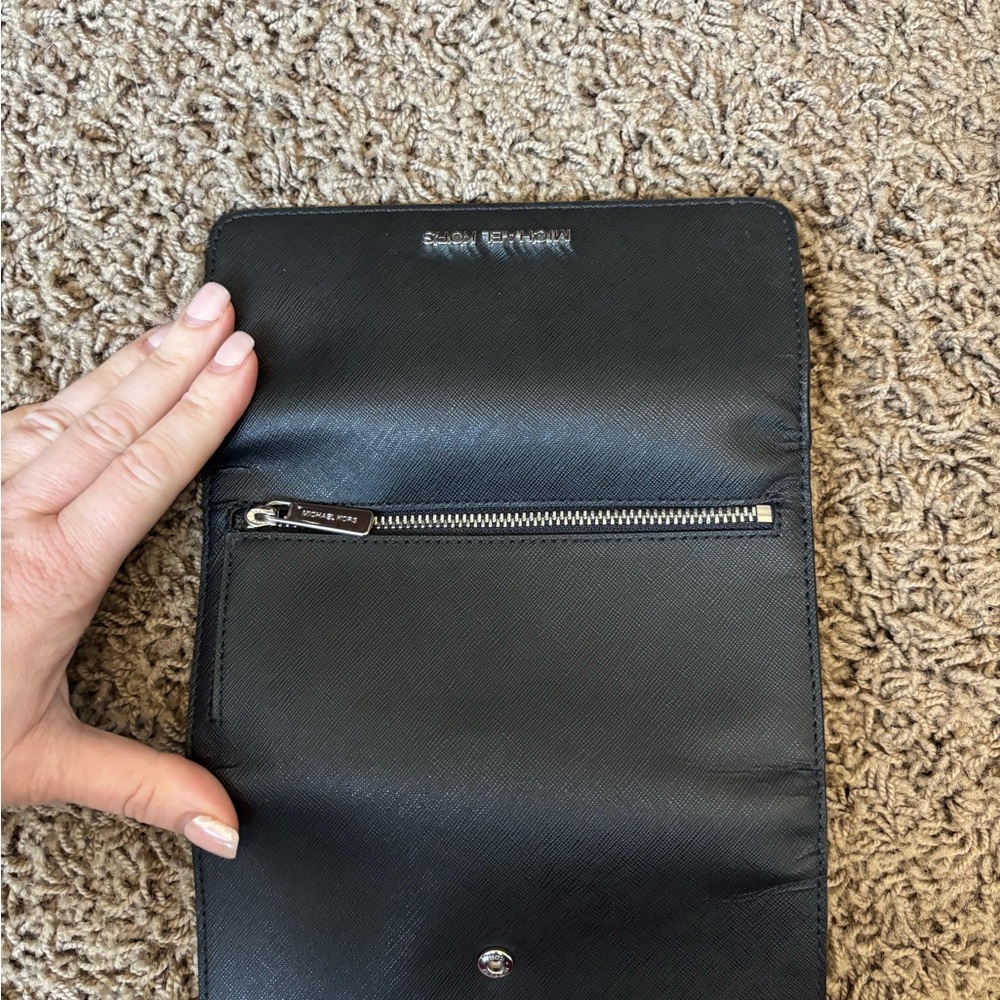 Michael Kors Black Wallet - Picture 4 of 4